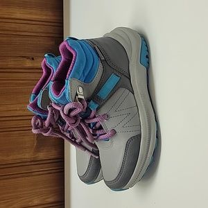 Merrell girl shoe size 10.5